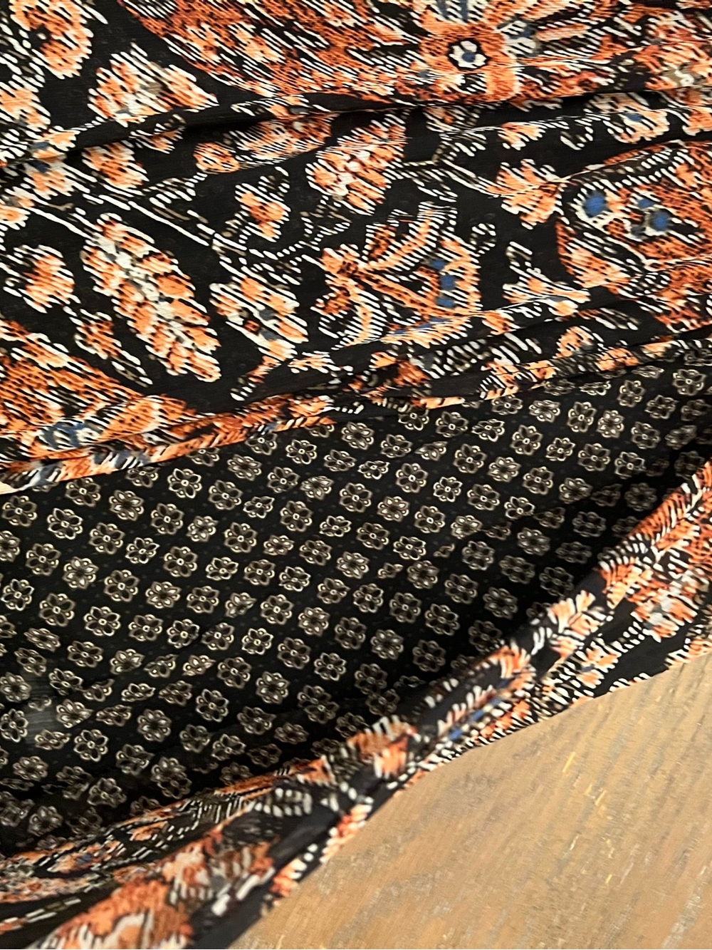 Abercrombie & Fitch Black and Rust Floral Wrap Maxi Dress - Picture 8 of 8